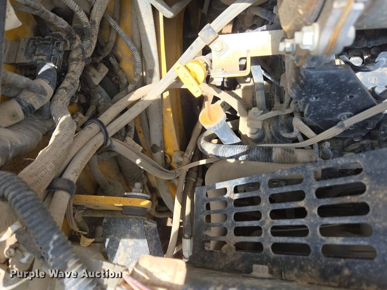 image for item YA0454 2021 Gehl RT215 tracked skid steer loader