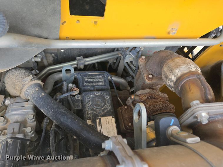 image for item YA0454 2021 Gehl RT215 tracked skid steer loader