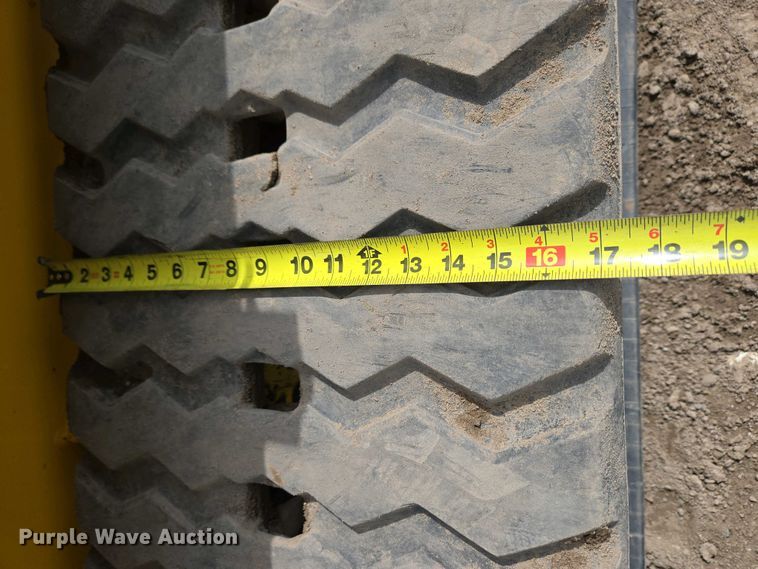 image for item YA0454 2021 Gehl RT215 tracked skid steer loader