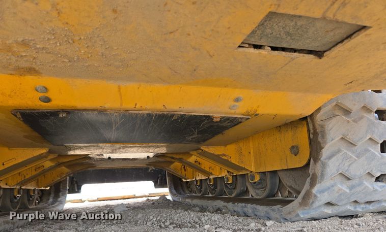 image for item YA0454 2021 Gehl RT215 tracked skid steer loader