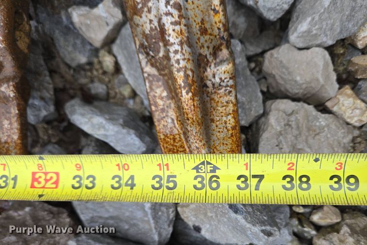 image for item YA0515 2022 Takeuchi TB260 mini excavator