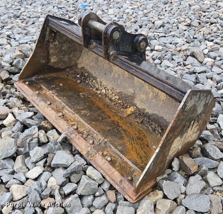 image for item YA0515 2022 Takeuchi TB260 mini excavator