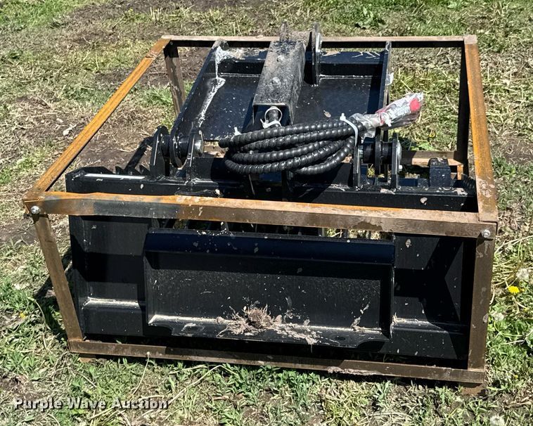 image for item ZA0589 Titan TORORBGRAP42 compact utility loader rock grapple bucket