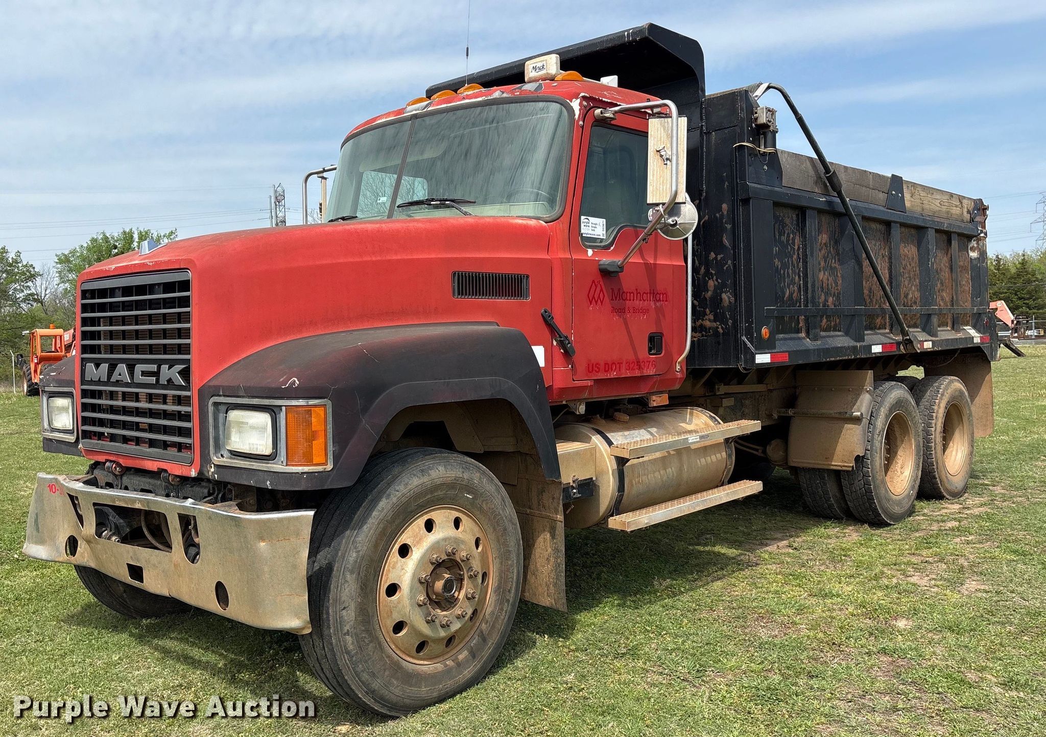 2007 Mack CHN613 dump truck in Muskogee, OK | Item DS3671