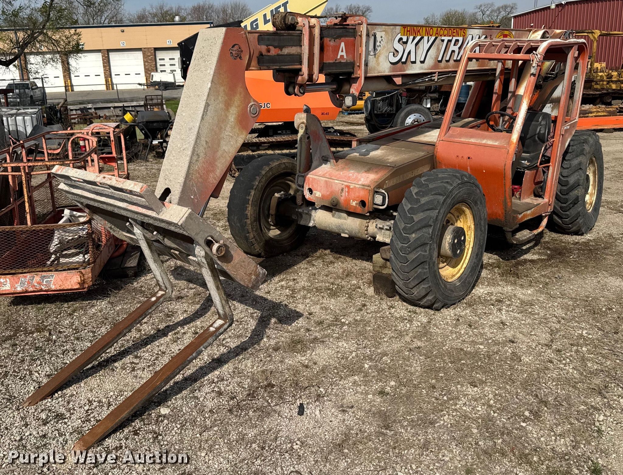 2003 Skytrak 8042 telehandler in Des Moines, IA | Item