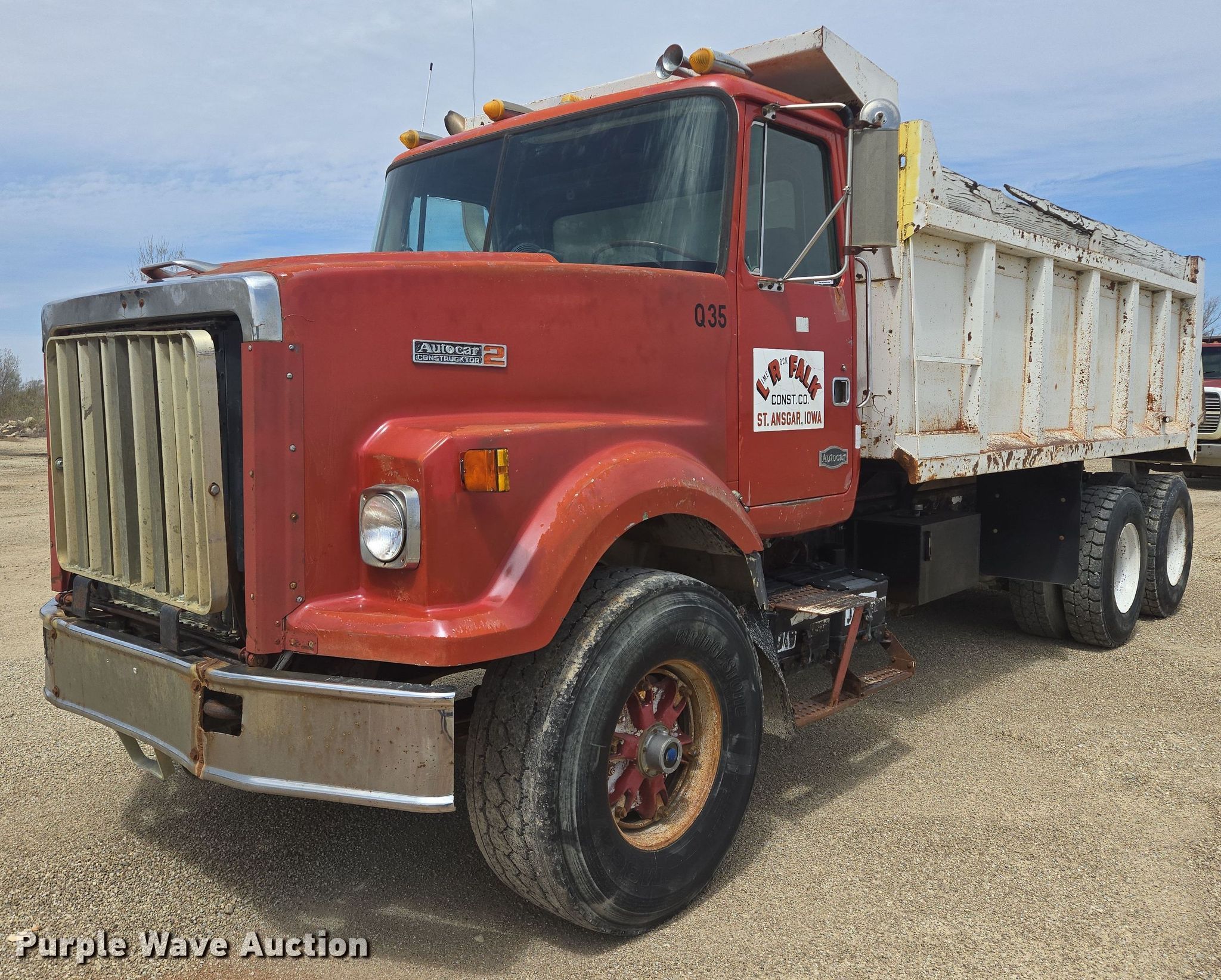 usa ⭐︎ 1980 White Auto Car dump truck in St. Ansgar, IA | Item