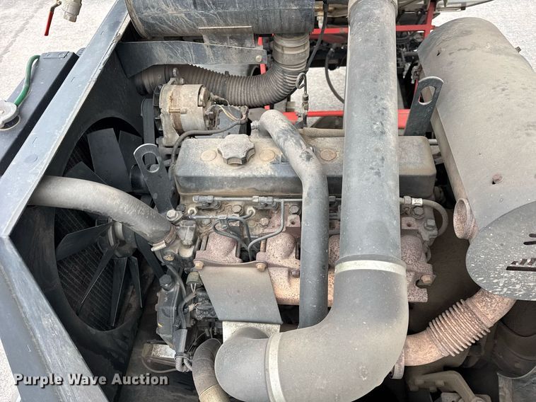 image for item DH9927 2007 Freightliner FC80 street sweeper truck