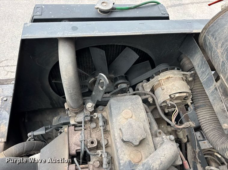 image for item DH9927 2007 Freightliner FC80 street sweeper truck