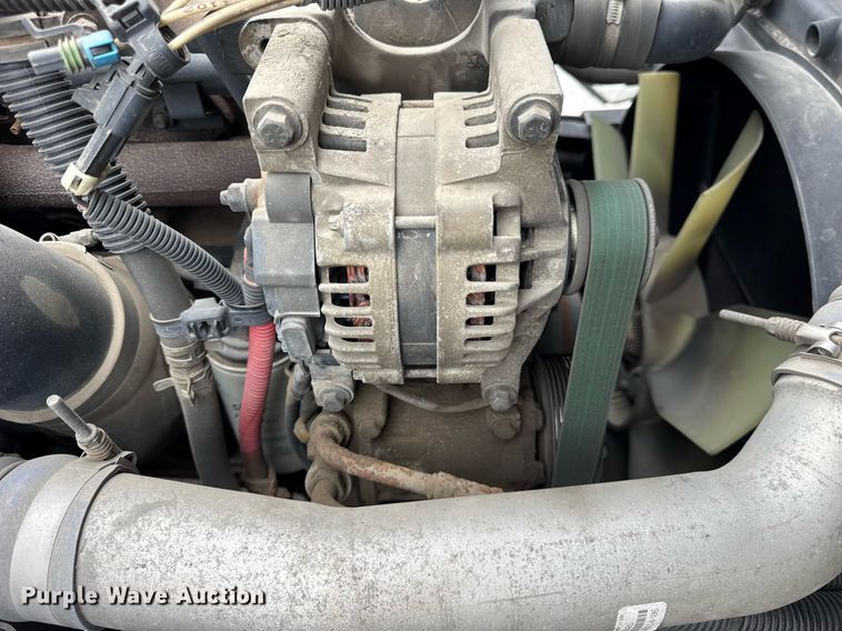 image for item DH9927 2007 Freightliner FC80 street sweeper truck