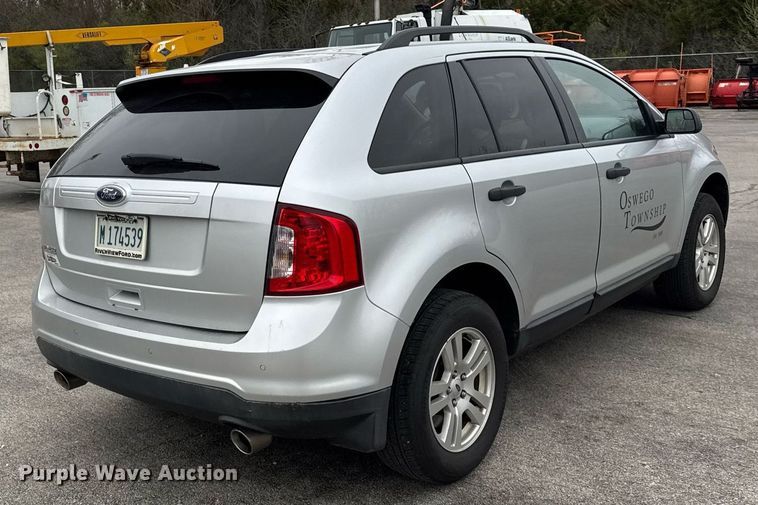 image for item DH9928 2012 Ford Edge SUV