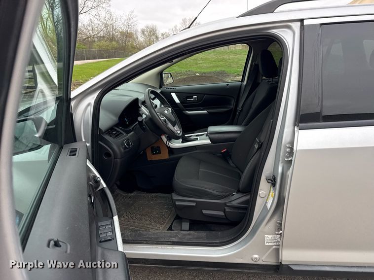 image for item DH9928 2012 Ford Edge SUV