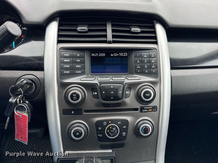 image for item DH9928 2012 Ford Edge SUV