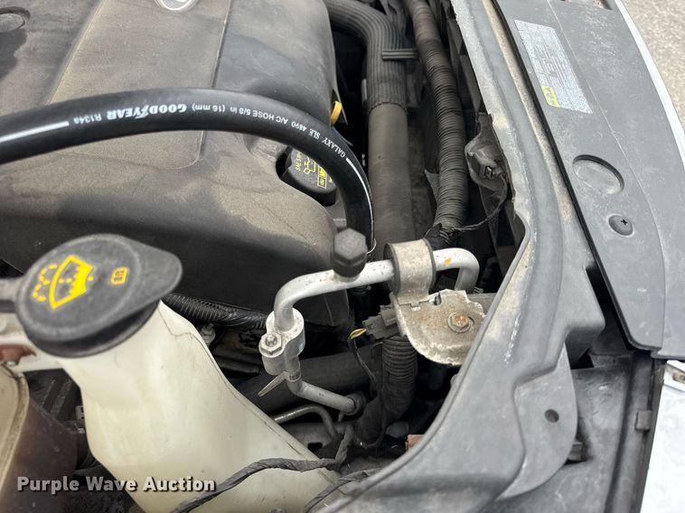 image for item DH9928 2012 Ford Edge SUV