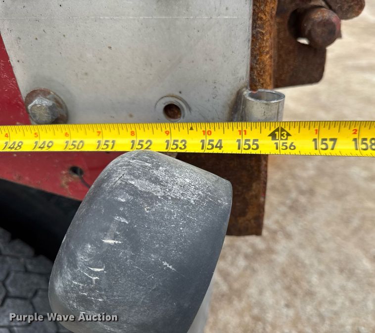 image for item DH9929 1999 International F4900 dump truck