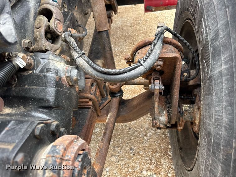 image for item DH9929 1999 International F4900 dump truck