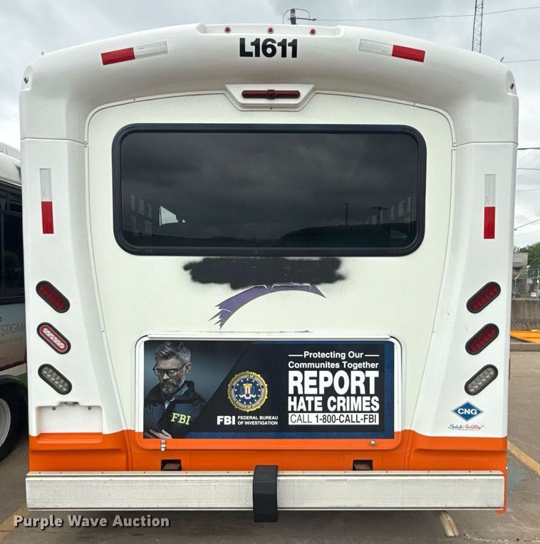 image for item DM5730 2016 Chevrolet Express G4500 shuttle bus