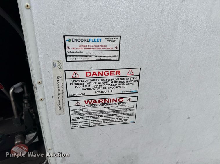 image for item DM5732 2016 Chevrolet Express G4500 shuttle bus