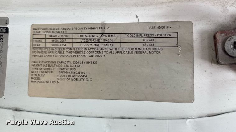 image for item DM5732 2016 Chevrolet Express G4500 shuttle bus