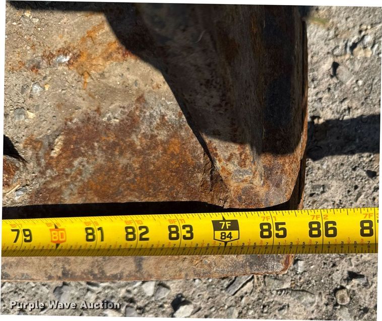 image for item DO0893 1996 John Deere 310D backhoe