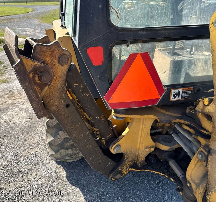 image for item DO0893 1996 John Deere 310D backhoe