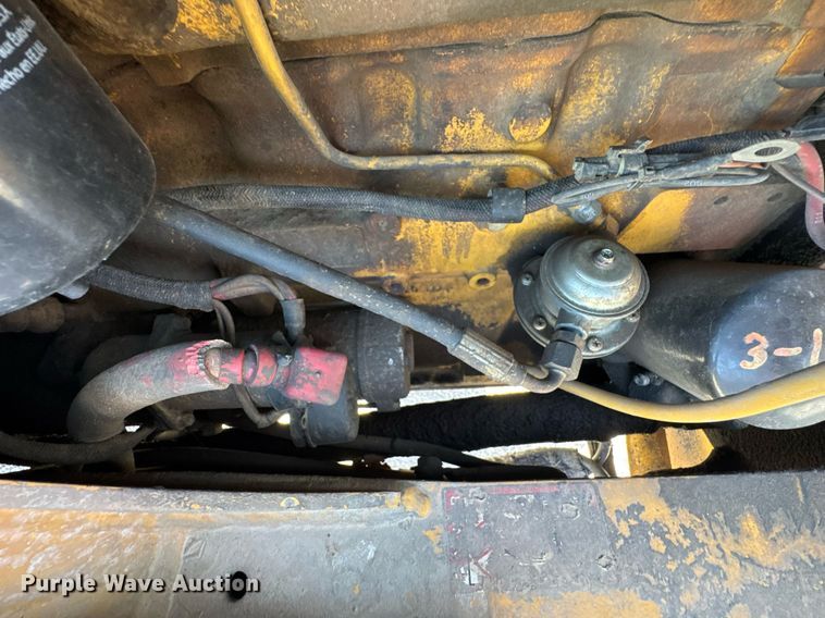 image for item DO0893 1996 John Deere 310D backhoe