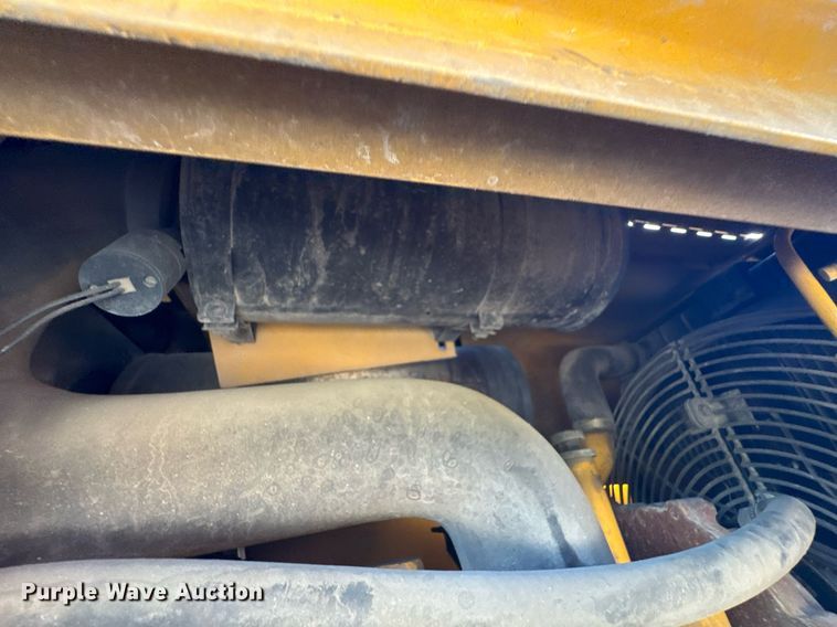 image for item DO0893 1996 John Deere 310D backhoe