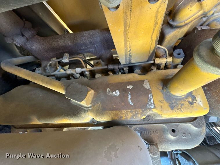 image for item DO0893 1996 John Deere 310D backhoe