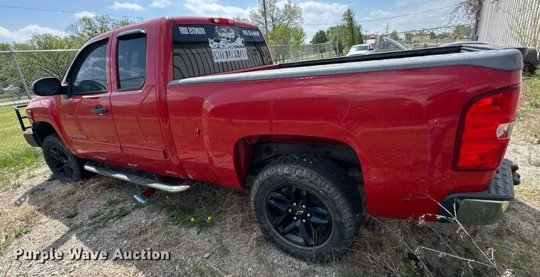 image for item DO0898 2012 Chevrolet Silverado 1500 Ext. Cab pickup truck