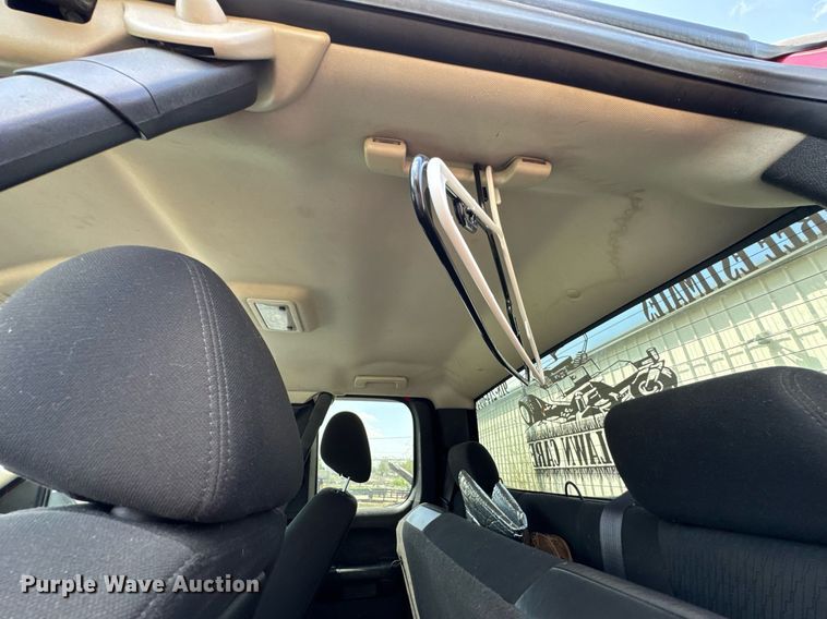 image for item DO0898 2012 Chevrolet Silverado 1500 Ext. Cab pickup truck