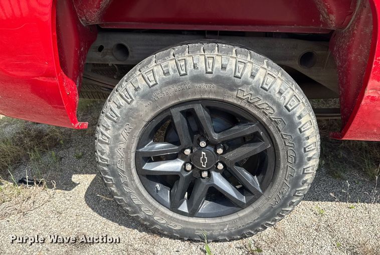 image for item DO0898 2012 Chevrolet Silverado 1500 Ext. Cab pickup truck