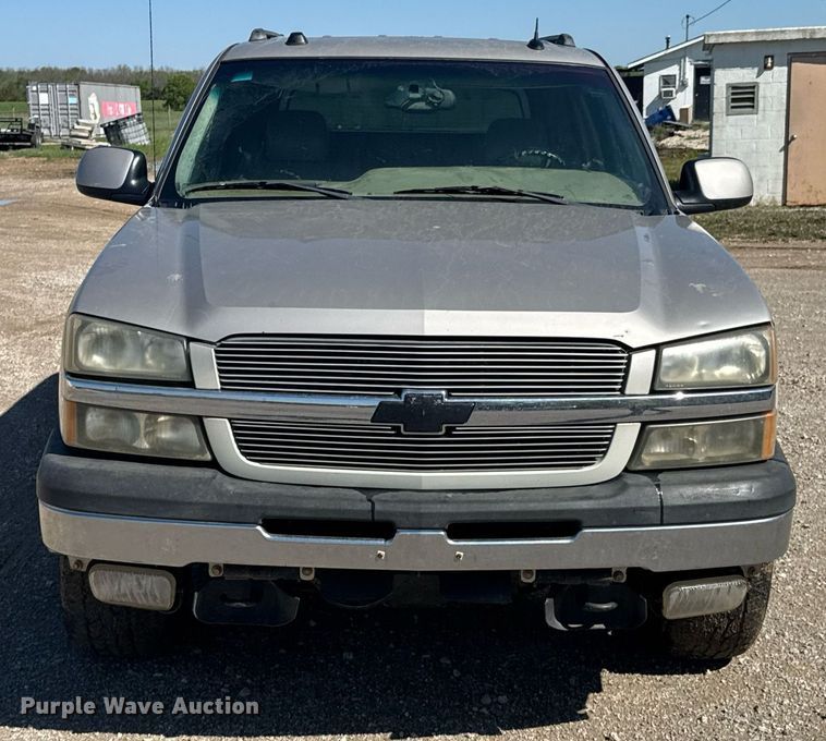 image for item DO0929 2005 Chevrolet Avalanche 1500 Crew Cab pickup truck