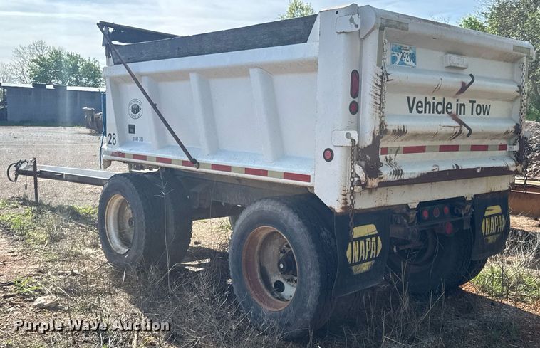 image for item DO0948 1998 Hawkeye end dump pup trailer