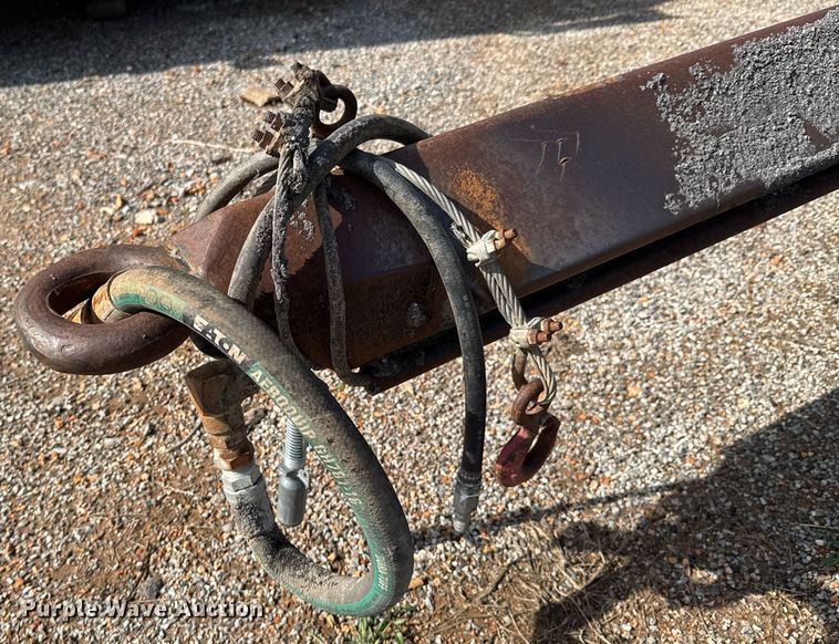 image for item DO0948 1998 Hawkeye end dump pup trailer