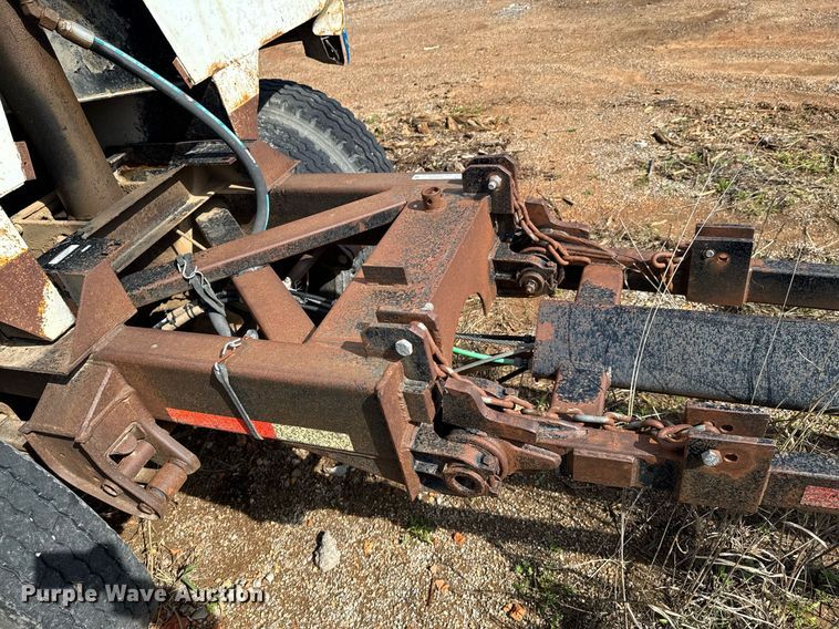 image for item DO0948 1998 Hawkeye end dump pup trailer