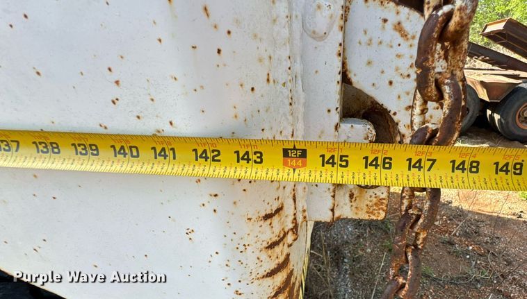 image for item DO0948 1998 Hawkeye end dump pup trailer