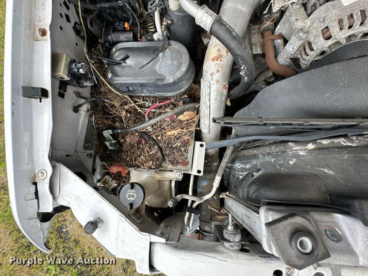 image for item DO0976 2003 Ford F350 Super Duty Crew Cab pickup truck
