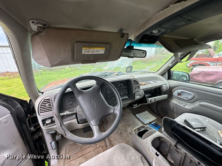 image for item DO0977 1996 Chevrolet Tahoe SUV