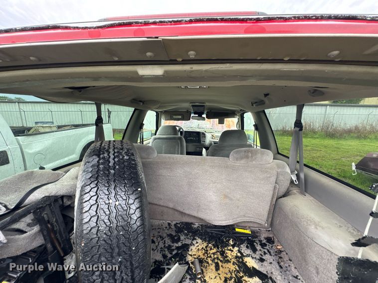 image for item DO0977 1996 Chevrolet Tahoe SUV