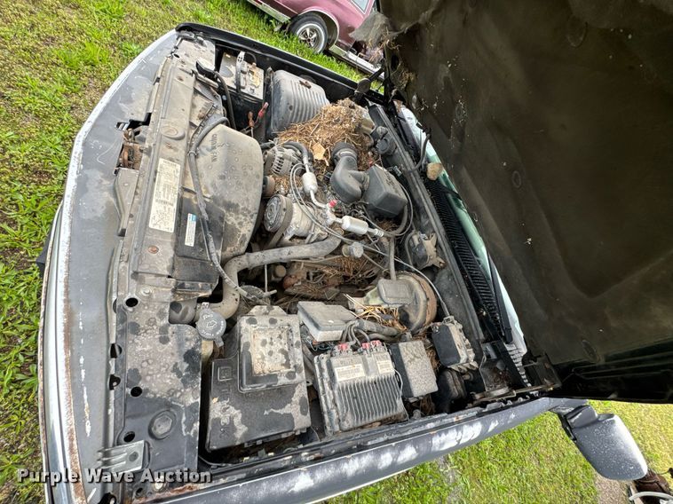 image for item DO0977 1996 Chevrolet Tahoe SUV