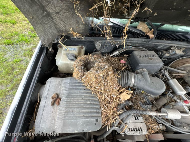 image for item DO0977 1996 Chevrolet Tahoe SUV