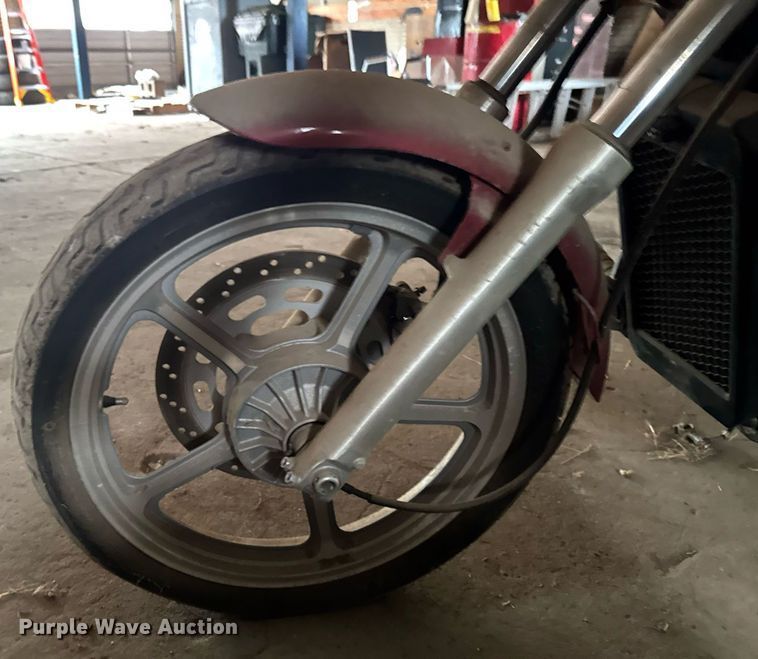 image for item DO0978 2002 Honda VT1100C Shadow motorcycle