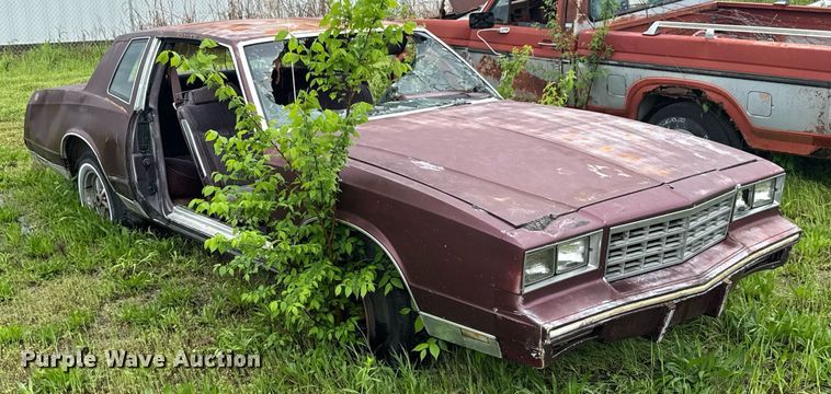 image for item DO0979 1985 Chevrolet Monte Carlo  