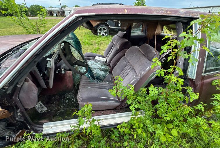 image for item DO0979 1985 Chevrolet Monte Carlo  