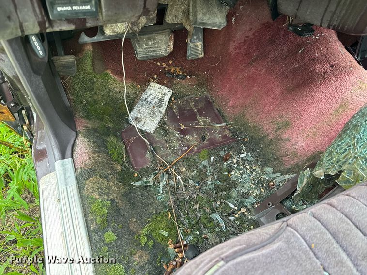 image for item DO0979 1985 Chevrolet Monte Carlo  