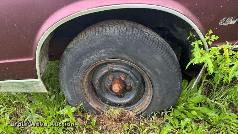 image for item DO0979 1985 Chevrolet Monte Carlo  