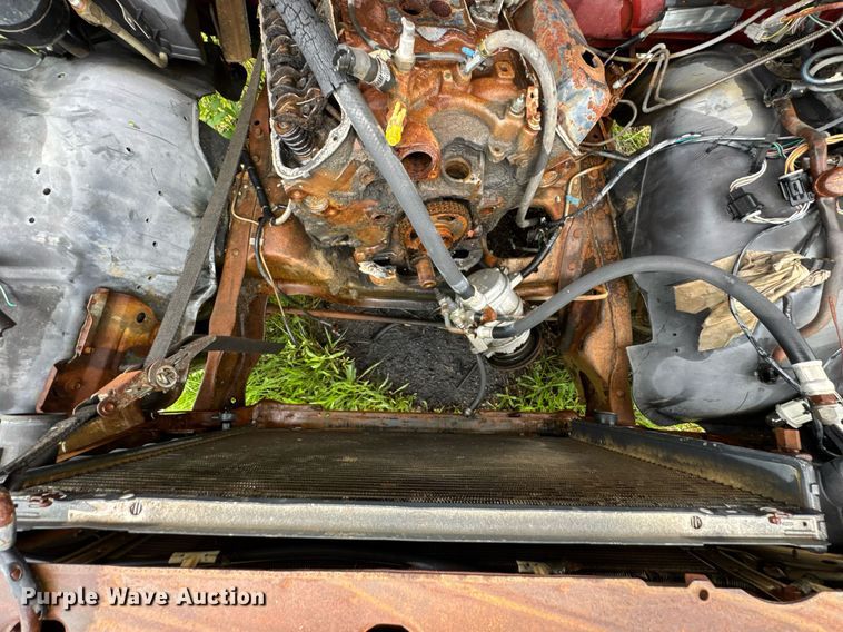 image for item DO0980 1985 Ford F150 pickup truck