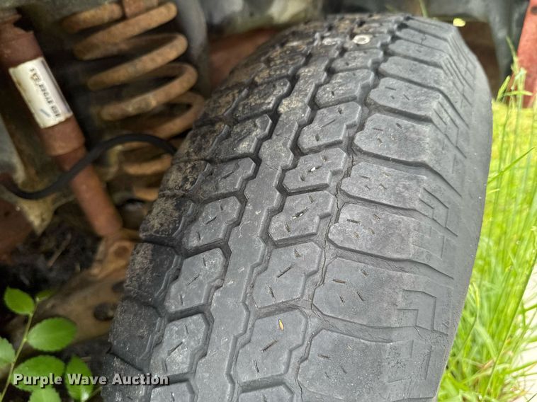 image for item DO0980 1985 Ford F150 pickup truck