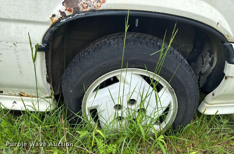 image for item DO0981 1989 Pontiac Grand Prix 