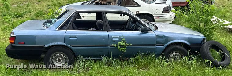 image for item DO0982 1991 Toyota Camry DX 