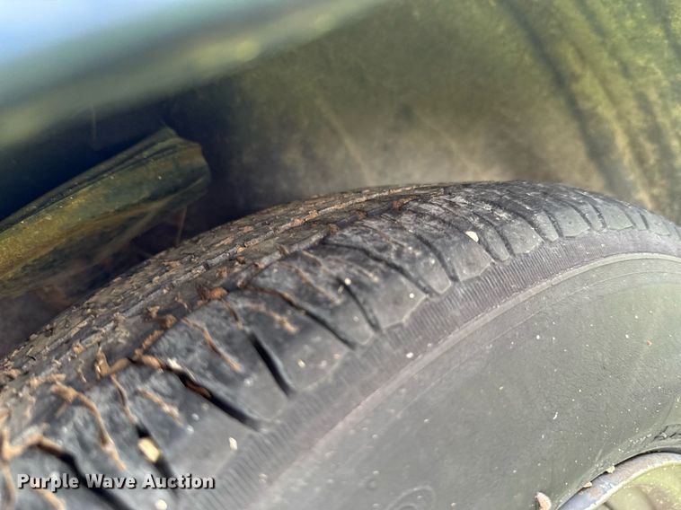 image for item DO0982 1991 Toyota Camry DX 